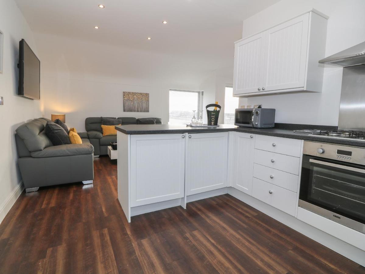 Vila 8 Marina View Pwllheli Exteriér fotografie